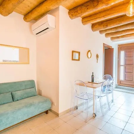 Io-io's Place - Old Town - Wifi - Ac * Cagliari
